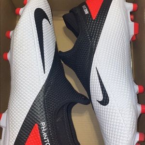 Brand New Women’s Soccer Cleats